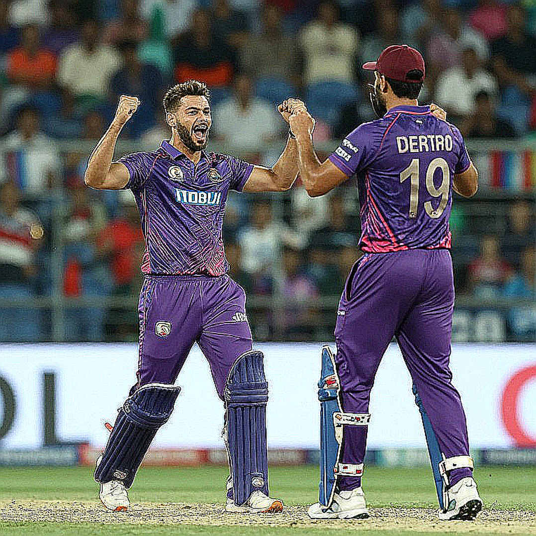 ডারবানের ভেজা পাতা: ম্যাডিনসনের ৩৩ বলের নীরবতা আর এক বলের স্বস্তি