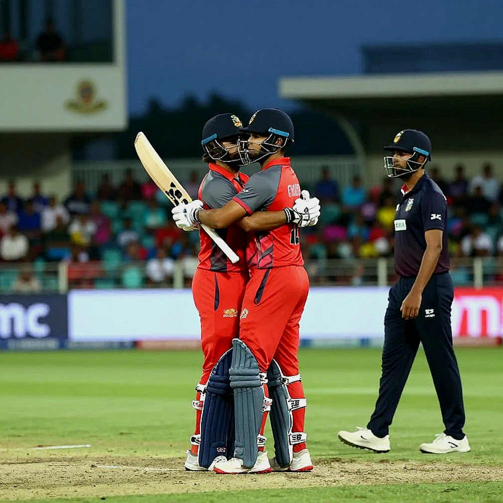 নব্বই বলে ১০৭: পাকিস্তানের ঘরোয়া ক্রিকেটের অদৃশ্য খাতা